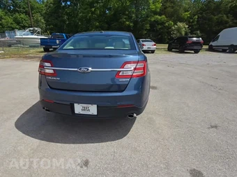 2018 Ford Taurus SE – miniatura 4