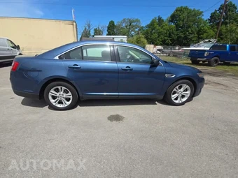 2018 Ford Taurus SE – miniatura 5