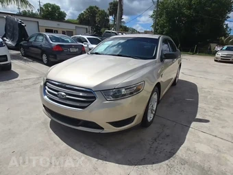 2018 Ford Taurus SE