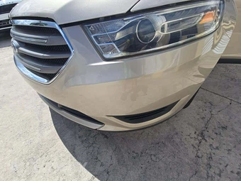 2018 Ford Taurus SE – miniatura 18
