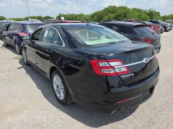 2018 Ford Taurus SE - miniatura 6