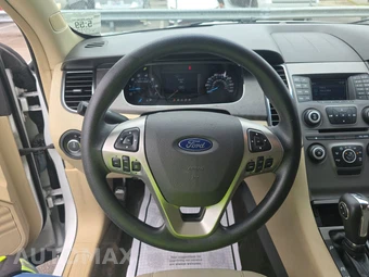 2018 Ford Taurus SE - miniatura 10