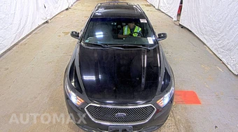 2018 Ford Taurus SHO – miniatura 2