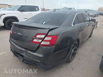 2018 Ford Taurus SHO – miniatura 4