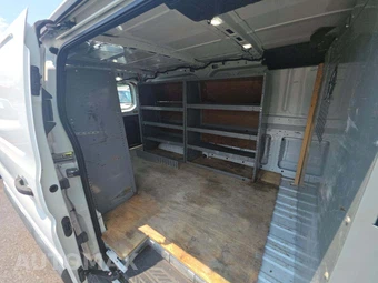 2018 Ford Transit 150 Cargo Van w/RH Sliding Door Low Roof 129.9" WB - miniatura 15