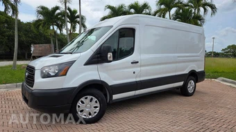 2018 Ford Transit 150 Cargo Van w/RH Sliding Door Medium Roof 147.6" WB - samochód z USA z aukcji Manheim, oferta Kup Teraz w AUTOMAX