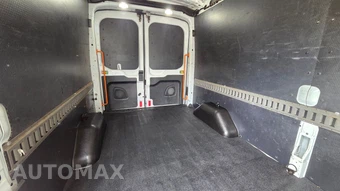 2018 Ford Transit 150 Cargo Van w/RH Sliding Door Medium Roof 147.6" WB - miniatura 10