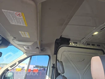 2018 Ford Transit 150 Cargo Van w/RH Sliding Door Medium Roof 147.6" WB - miniatura 19