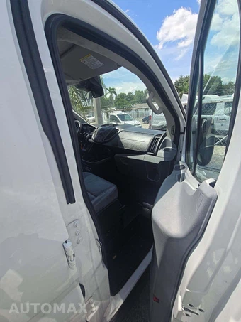 2018 Ford Transit 150 Cargo Van w/RH Swing-Out Doors Low Roof 129.9" WB - miniatura 18