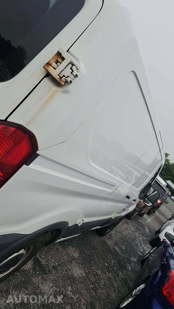 2018 Ford Transit 150 Cargo Van w/RH Swing-Out Doors Low Roof 129.9" WB - miniatura 20