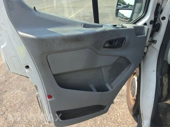 2018 Ford Transit 150 Cargo Van w/RH Swing-Out Doors Low Roof 129.9" WB - miniatura 9