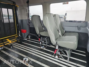 2018 Ford Transit 150 Passenger Wagon XL w/RH Sliding Door Medium Roof 129.9" WB - miniatura 13