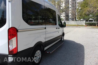 2018 Ford Transit 150 Passenger Wagon XL w/RH Sliding Door Medium Roof 129.9" WB - miniatura 12