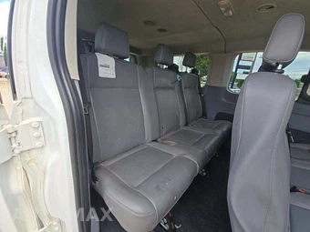 2018 Ford Transit 150 Passenger Wagon XL w/RH Swing-Out Doors Low Roof 129.9" WB - miniatura 10