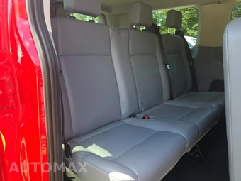 2018 Ford Transit 150 Passenger Wagon XL w/RH Swing-Out Doors Low Roof 129.9" WB - miniatura 17