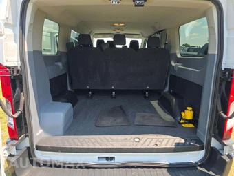 2018 Ford Transit 150 Passenger Wagon XL w/RH Swing-Out Doors Low Roof 129.9" WB - miniatura 15