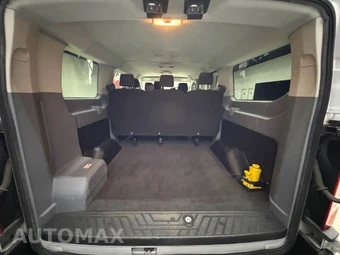 2018 Ford Transit 150 Passenger Wagon XL w/RH Swing-Out Doors Low Roof 129.9" WB - miniatura 17