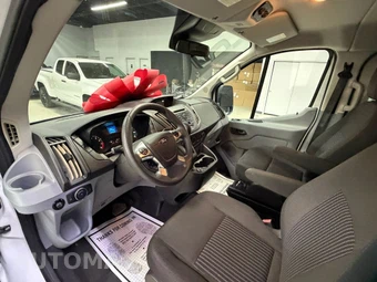 2018 Ford Transit 150 Passenger Wagon XL w/RH Swing-Out Doors Low Roof 129.9" WB - miniatura 34
