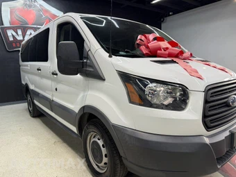 2018 Ford Transit 150 Passenger Wagon XL w/RH Swing-Out Doors Low Roof 129.9" WB - miniatura 4
