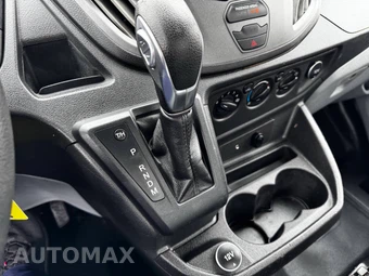 2018 Ford Transit 250 Cab Chassis - miniatura 31