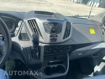 2018 Ford Transit 250 Cab Chassis - miniatura 18