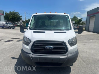 2018 Ford Transit 250 Cab Chassis - miniatura 3