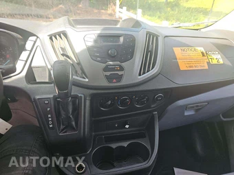 2018 Ford Transit 250 Cab Chassis - miniatura 10