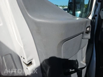 2018 Ford Transit 250 Cargo Van w/RH Sliding Door High Roof 147.6" WB - miniatura 9