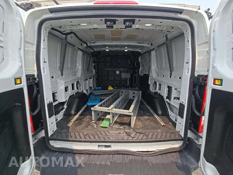 2018 Ford Transit 250 Cargo Van w/RH Sliding Door Low Roof 129.9" WB - miniatura 13