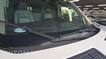 2018 Ford Transit 250 Cargo Van w/RH Sliding Door Low Roof 147.6" WB - miniatura 37