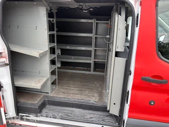 2018 Ford Transit 250 Cargo Van w/RH Sliding Door Low Roof 147.6" WB - miniatura 9