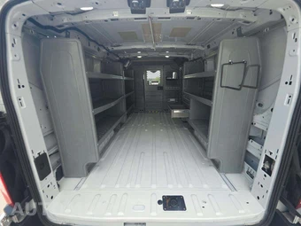 2018 Ford Transit 250 Cargo Van w/RH Swing-Out Doors Low Roof 129.9" WB - miniatura 13