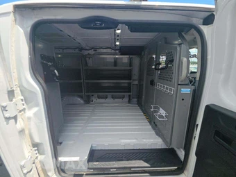 2018 Ford Transit 250 Cargo Van w/RH Swing-Out Doors Low Roof 129.9" WB - miniatura 15