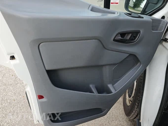 2018 Ford Transit 250 Cargo Van w/RH Swing-Out Doors Low Roof 129.9" WB - miniatura 9