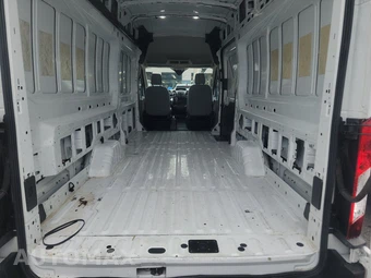 2018 Ford Transit 350 Cargo Van w/RH Sliding Door High Roof 147.6" WB - miniatura 16