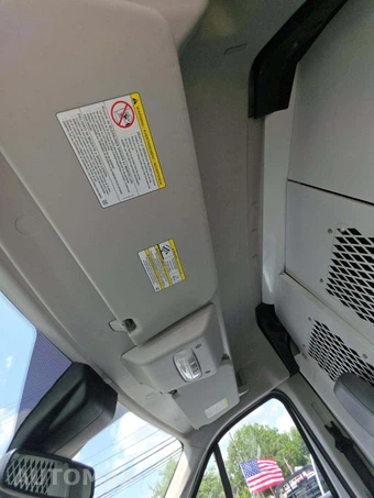 2018 Ford Transit 350 Cargo Van w/RH Sliding Door Medium Roof 147.6" WB - miniatura 11