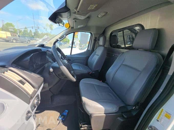 2018 Ford Transit 350 Cargo Van w/RH Swing-Out Doors Low Roof 147.6" WB - miniatura 6