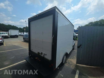 2018 Ford Transit 350 Cutaway - miniatura 3