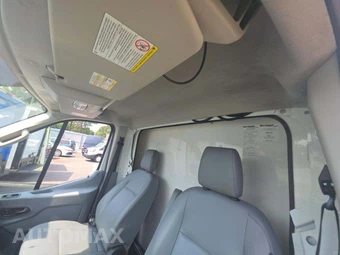 2018 Ford Transit 350 Cutaway - miniatura 11