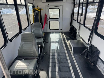 2018 Ford Transit 350 HD Cutaway 10360 GVWR DRW - miniatura 24