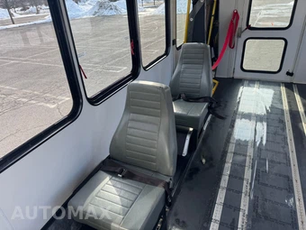 2018 Ford Transit 350 HD Cutaway 10360 GVWR DRW - miniatura 25