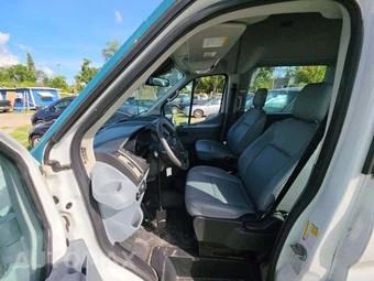 2018 Ford Transit 350 HD Passenger Wagon XL DRW High Roof 147.6" WB - miniatura 6