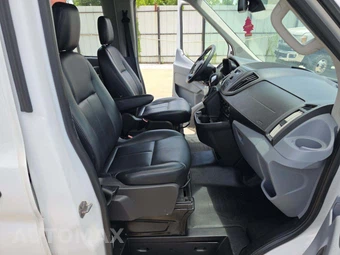 2018 Ford Transit 350 HD Passenger Wagon XL DRW High Roof 147.6" WB - miniatura 19