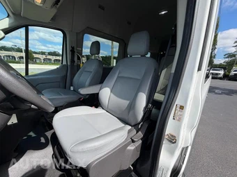 2018 Ford Transit 350 Passenger Wagon XL w/RH Sliding Door High Roof 147.6" WB - miniatura 19