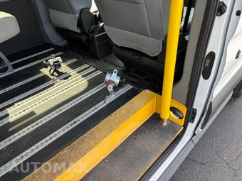 2018 Ford Transit 350 Passenger Wagon XL w/RH Sliding Door High Roof 147.6" WB - miniatura 29