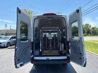 2018 Ford Transit 350 Passenger Wagon XL w/RH Sliding Door High Roof 147.6" WB - miniatura 16