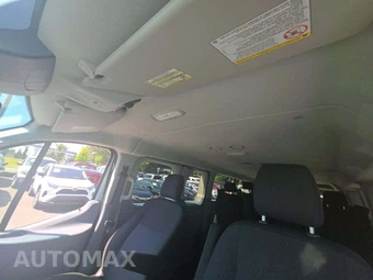 2018 Ford Transit 350 Passenger Wagon XL w/RH Swing-Out Doors Low Roof 147.6" WB - miniatura 11