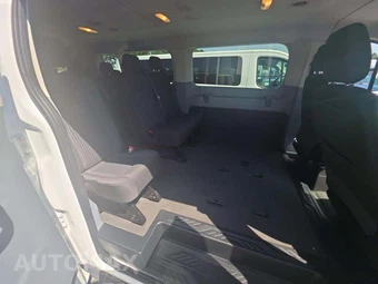 2018 Ford Transit 350 Passenger Wagon XL w/RH Swing-Out Doors Low Roof 147.6" WB - miniatura 16