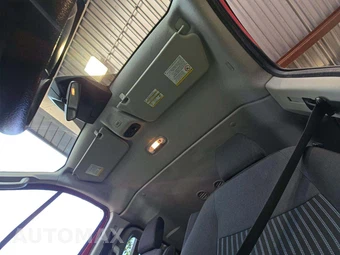 2018 Ford Transit 350 Passenger Wagon XL w/RH Swing-Out Doors Low Roof 147.6" WB - miniatura 11