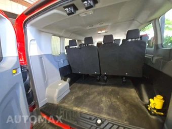 2018 Ford Transit 350 Passenger Wagon XL w/RH Swing-Out Doors Low Roof 147.6" WB - miniatura 15